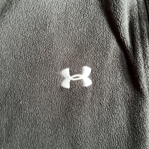 Under Armour Fleece Full zip. Women’s Medium. Black - Picture 4 of 5